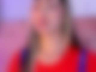 liaa-18's Live Sex Cam Show