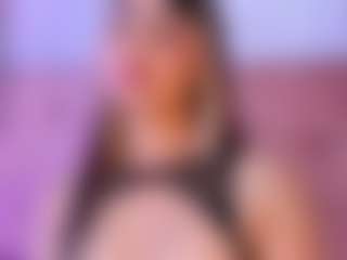 Live cam show with liaa-18 - Smoking on chickslive.net