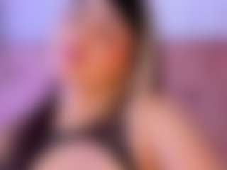 Live cam show with liaa-18 - Bedroom on live18s.com