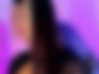 liaa-18's Live Sex Cam Show