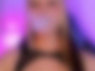 Live cam show with liaa-18 - Latina on Camsoda | colombia