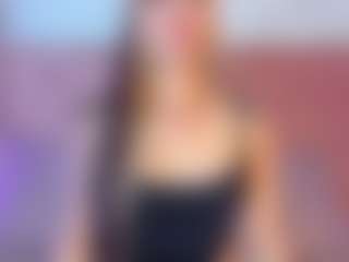Live cam show with liaa-18 - Petite on SpankPalCams