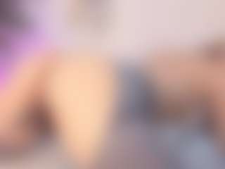 Live cam show with Sky - Dp on parknlotfishbdy