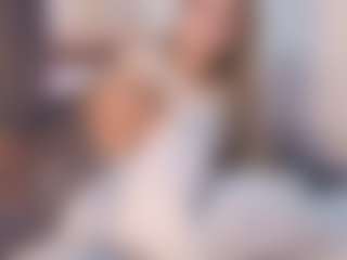 Live cam show with Sky - Lesbian on Ass Tok