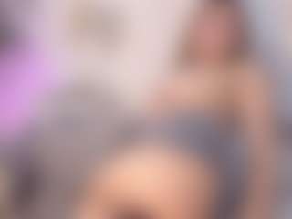 Live cam show with Sky - Small Ass on Fling VIP Chat