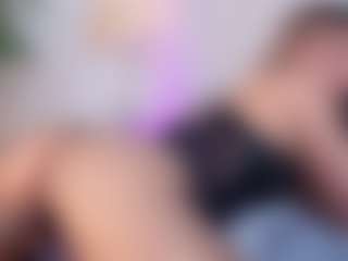 Live cam show with Sky - Big Ass on Instabang