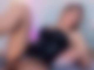 Live cam show with Sky - Teen (18+) on sexylivex.com