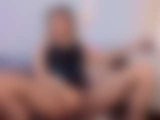 Live cam show with Sky - Double Penetration on CamSodaAdn