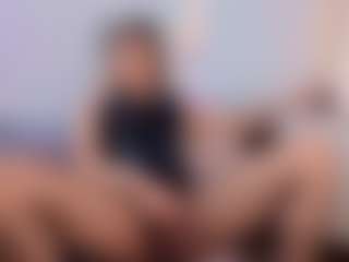 Live cam show with Sky - Small Tits on TastyBlacksLive