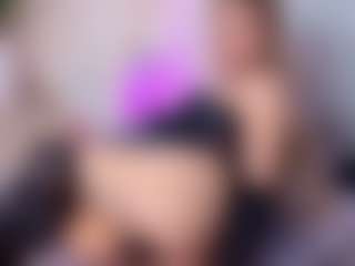Live cam show with Sky - Living Room on alttransgirls