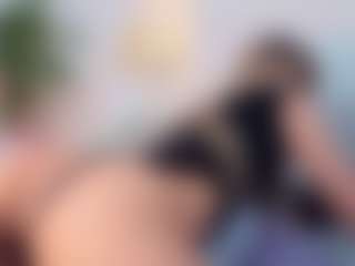 Live cam show with Sky - Submissive on Sex Cam Show