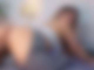 Live cam show with Sky - Fuck Machine on infinitiblacc.com
