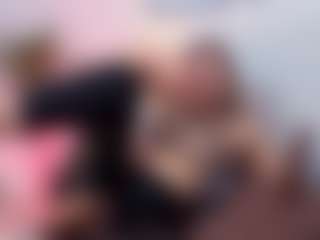 Live cam show with Sky - Dildo on Gym Cam Girls