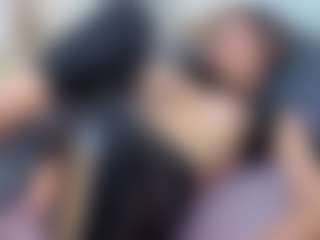 Live cam show with Sky - Bikini on Dolls Live