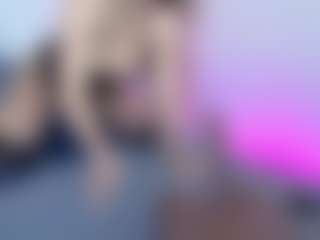 Live cam show with Sky - Control on Mixed Magazine Live