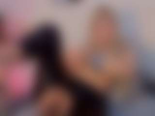 Live cam show with Sky - Fingering on Camsoda