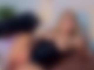 Live cam show with Sky - Solo on Gym Cam Girls