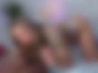 Live cam show with Sky - Petite on CamSodaAdn