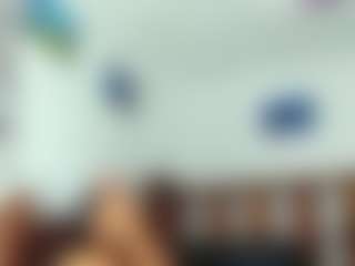 Live cam show with SusanBigasss - No Smoking on TeamSkeetLive
