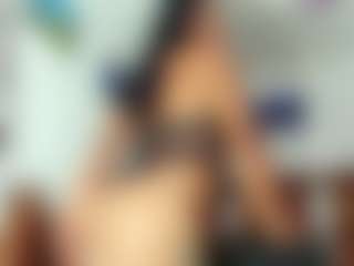 Live cam show with SusanBigasss - Tease on TottyGirls