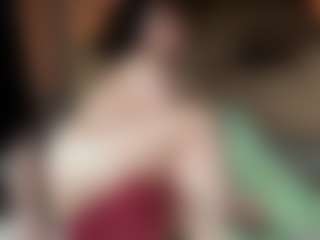 Live cam show with Th3qu33n0fbigg3st - Cuckold on Camsoda