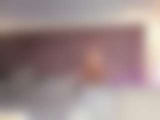 Live cam show with daniirosee - White on livesexfox.com | colombia