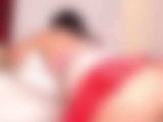 Live cam show with Megan-B - Flashing on Stripli.com