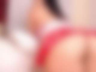 Megan-B MILF webcam performer live streaming