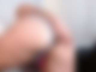Live cam show with Megan-B - Ahegao on Camiplay Live