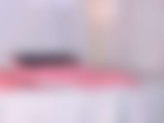Live cam show with Megan-B - Flirt MILF on friskycurves.com