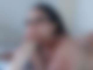 Megan-B's Live Sex Cam Show
