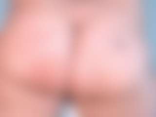 Megan-B's Live Sex Cam Show