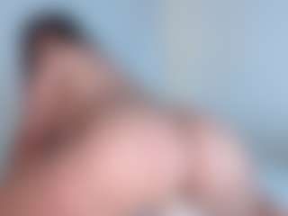 Megan-B's Live Sex Cam Show
