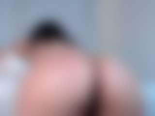 Megan-B's Live Sex Cam Show