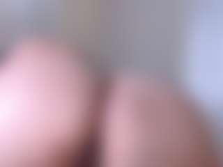 Megan-B's Live Sex Cam Show