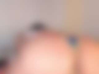 Megan-B's Live Sex Cam Show