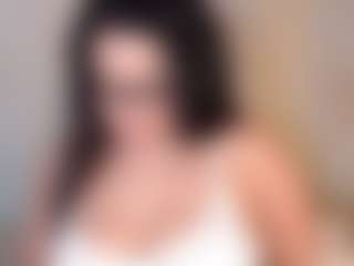 Megan-B's Live Sex Cam Show