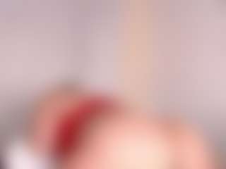 Live cam show with Megan-B - BBW Teen (18+) on ObeyMaria
