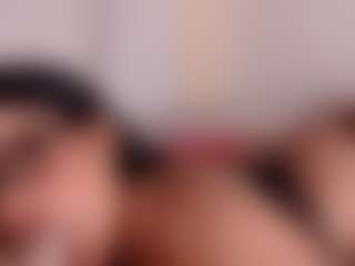 Live cam show with Megan-B - Teen (18+) on camgirlchat.live