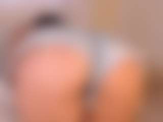 Megan-B's Live Sex Cam Show
