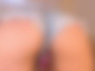 Megan-B's Live Sex Cam Show