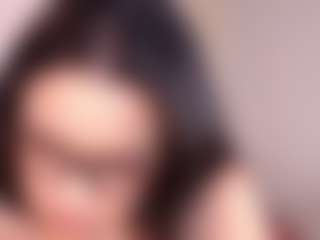 Live cam show with Megan-B - Striptease MILF on SinfulBabes