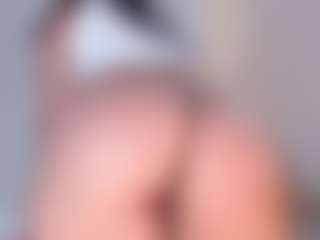 Megan-B's Live Sex Cam Show