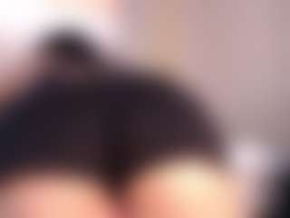 Megan-B MILF webcam performer live streaming