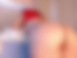 Live cam show with Megan-B - Glasses on madthumbs