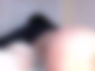 Megan-B MILF webcam performer live streaming