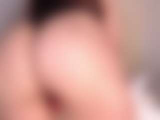 Megan-B's Live Sex Cam Show