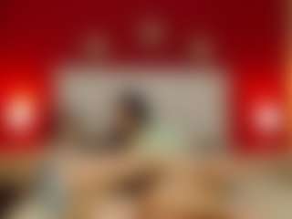 Mia-coluccii's Live Sex Cam Show