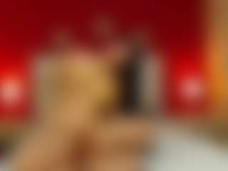 Mia-coluccii's Live Sex Cam Show