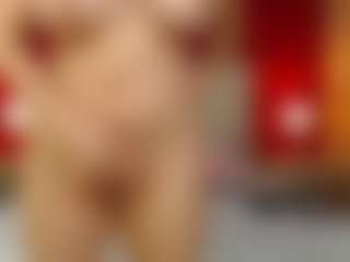 Mia-coluccii's Live Sex Cam Show